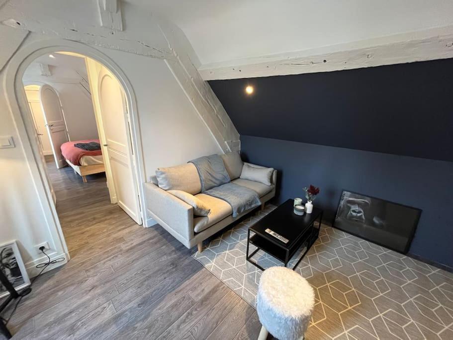Appartement Avec Terrasse En Plein Coeur De Vernon Vernon  Εξωτερικό φωτογραφία