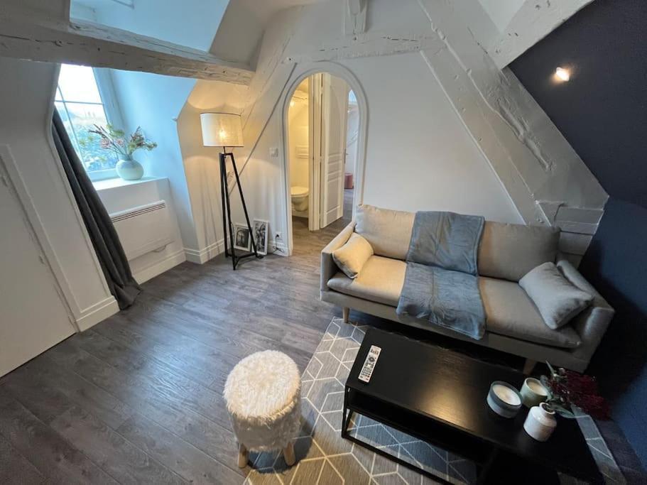 Appartement Avec Terrasse En Plein Coeur De Vernon Vernon  Εξωτερικό φωτογραφία